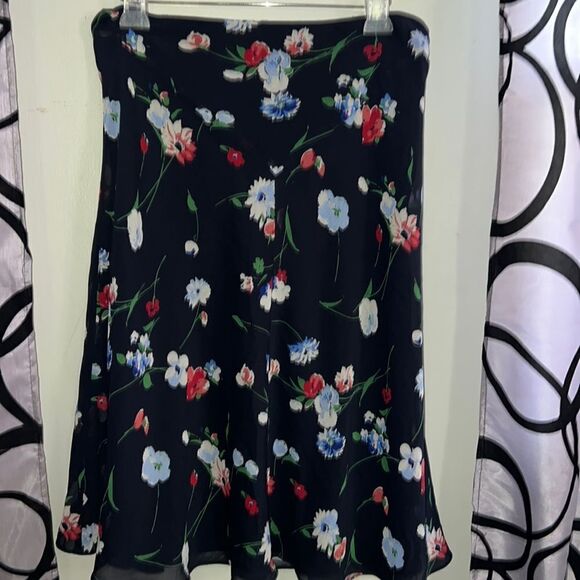 Chaps Long Skirt Women's Navy Floral All over print Size 10 - Picture 1 of 6